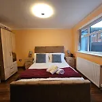 Hébergement de vacances Near Old Trafford Modern 4br House For 7 Guests *