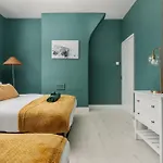 בית נופש 2br Cozy Retreat - Pool Table - Wifi - Sleeps 7 מנצ'סטר