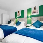 E-oasis- Etihad-coop Live-free Parking-pool Table Prázdninový dům *