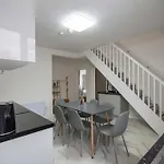Spacious 5br House Near Centre * مانشستر