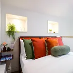 Nap At The Heim *