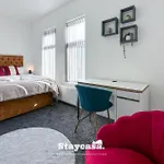 Ashfield Co-living - Private Self-cater 3*