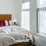 Ashfield Co-living - Private Self-cater Konukevi 3*