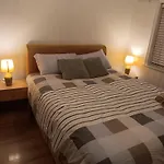 High Class 10 Oda ve Kahvaltı 4*
