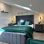 Luxehaus Mcr マンチェスター