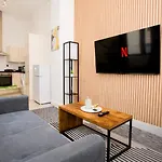 Daire Prime Salford 1br • Free Parking • Access