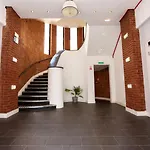 Daire Prime Salford 1br • Free Parking • Access *