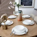 Apartment Boutique Two-bedroom Near Old Trafford, Sleeps Six, Free Parking *