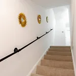 Modern Centre 3bd - Fire Pit - Free Parking Feriehus *