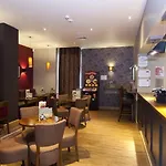 Premier Hotel 3*