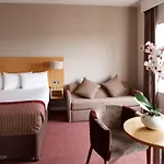 Leonardo Otel