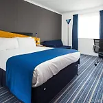 Express East By Ihg 3*