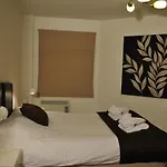 Dreamhouse Manchester West Apartment