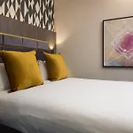 Roomzzz Victoria Appart hôtel