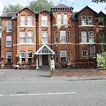 The Westlynne & 3* Manchester