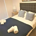 Halo House By Guestz Apartmán *
