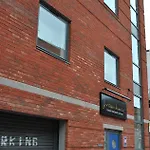 Dreamhouse Manchester West Salford (Greater Manchester)