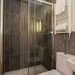 Dreamhouse Manchester West Apartment