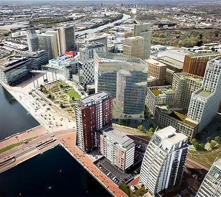 Luxury Two Bed In Media City Lejlighed *