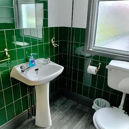 Guest house - Free Parking Manchester