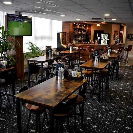Ox Manchester Hotel 3*