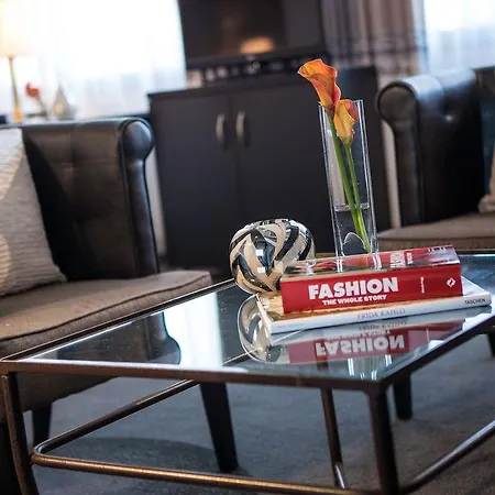 Ξενοδοχείο Treehouse 4*