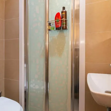 Stunning 1-bed In City Centre *