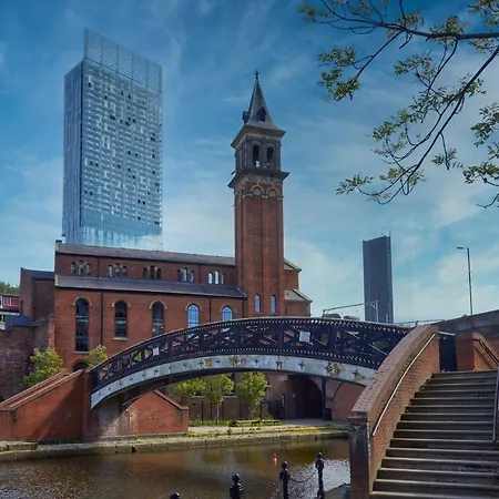 Dream Manchester Aparthotel
