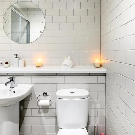 Comfy & Homely 2bed - 5 Star Location Apartment Manchester