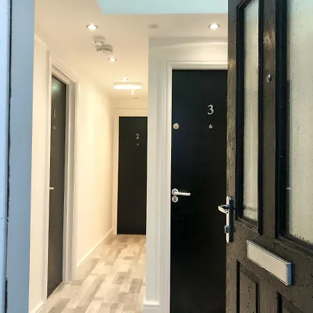 10min To - Free Parking - Private - Contractor Friendly Apartment *