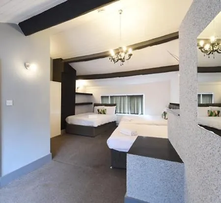 The Hacienda Slp 16 Holiday home Manchester