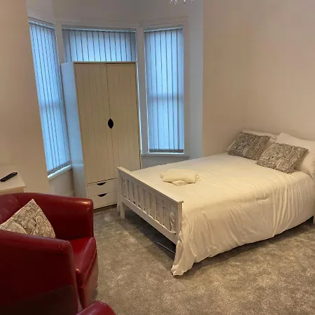 Lux City Serviced * Манчестер