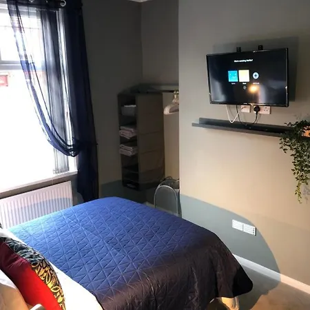 Penzion 3. Stylish Private Double Near Centre *