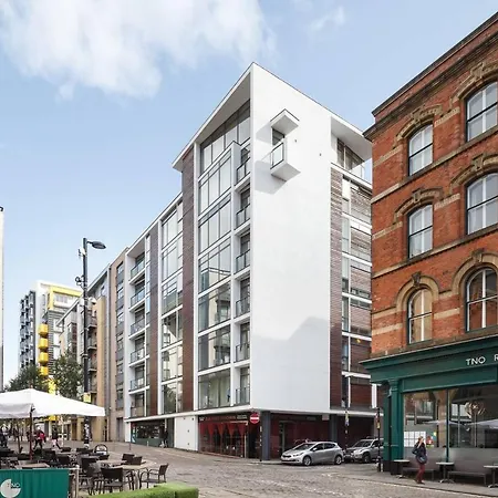 City Centre Modern 3bed 2bath Penthouse Northern Quarter, Sleeps 10 Apartment *