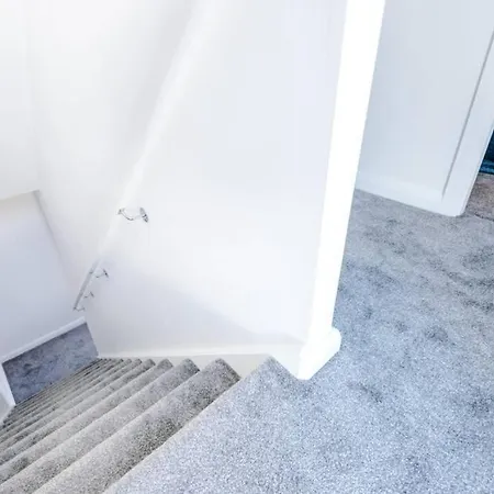 아파트 3 Bedroom House Hosted By Mcr Dens *