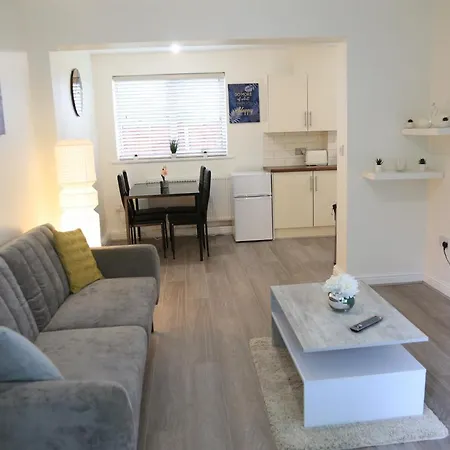 Gorgeous Ground Floor + Free Parking * Manchester