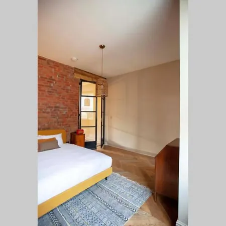 Apartment Spring House D *