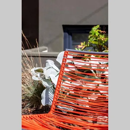 Apartment Spring House D