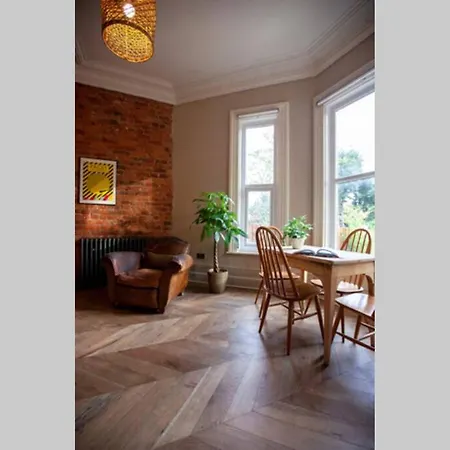 Apartment Spring House D *