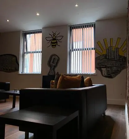 Spacious Shude Hill With Balcony * Mánchester