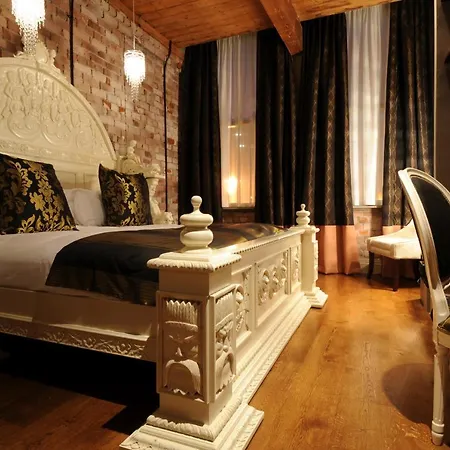 Velvet (adults Only) 4* Manchester