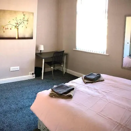 The Pad - 3br Entire House With Parking Dom wakacyjny Manchester