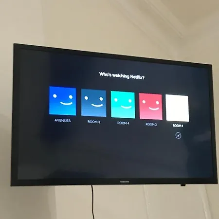 The Avenues And Alleyways Szálloda