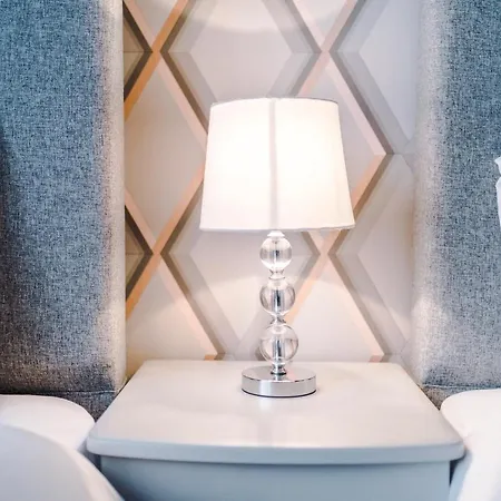 The Popworks 2 Bedroom - Mcr Dens Апартаменты