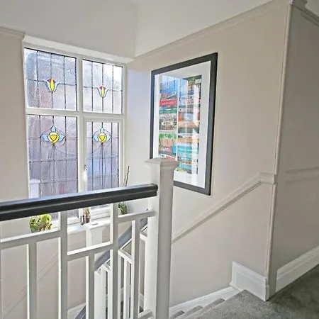 Spacious Family In Chorlton *