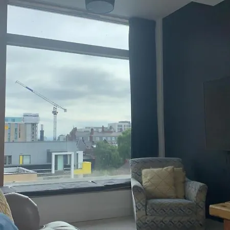 City Centre Modern 3bed 2bath Penthouse Northern Quarter, Sleeps 10 Manchester