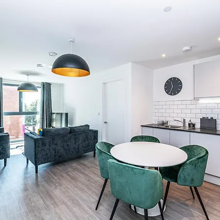 Apartament Insignia By Guestz *