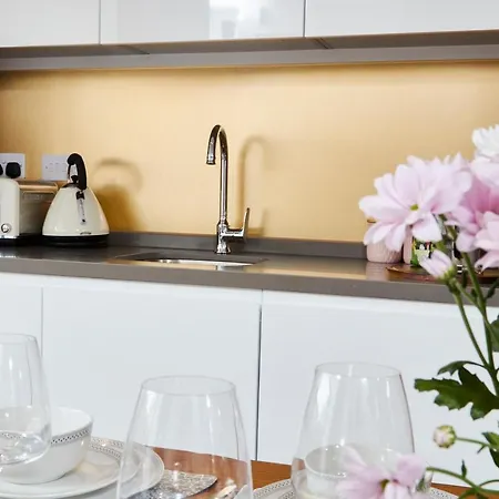 別荘 Beautiful 5 Bed House Sleeps8 Wparking *
