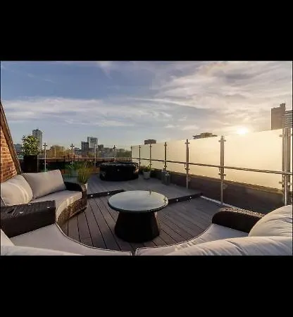公寓式酒店 Swan Street Townhouse Hot Tub & Roof Terrace 曼彻斯特