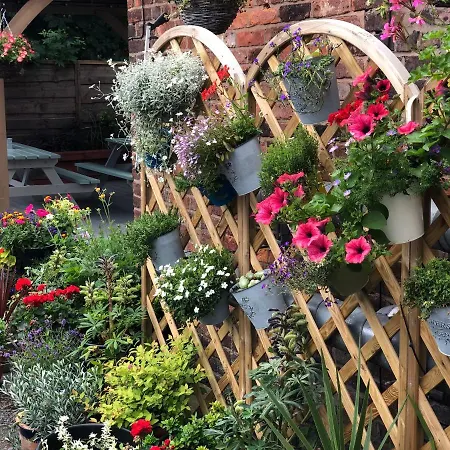 Hendham House - Near Etihad Stadium, Coop Live Arena, Ao Arena, Piccadilly Train Station & Centre בית הארחה 2*